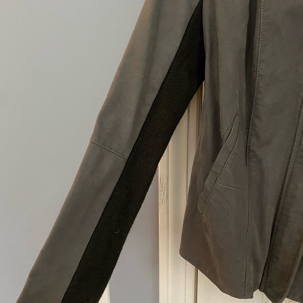 Super Soft Gray Suede Jacket - image 6